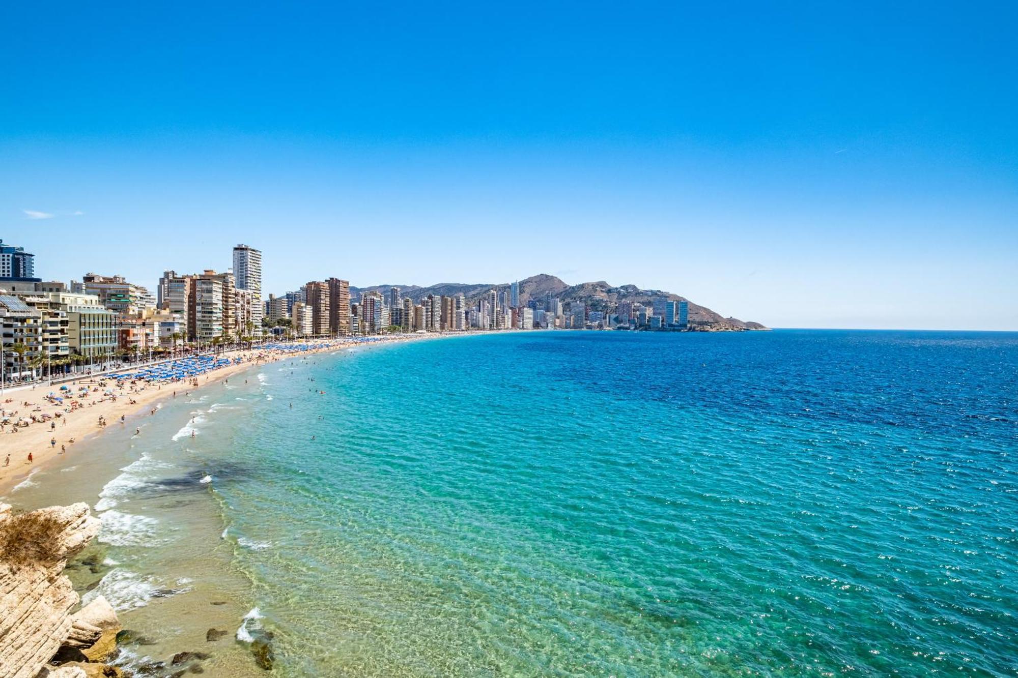 Apartamentos El Castell Benidorm Old-Town Exterior photo